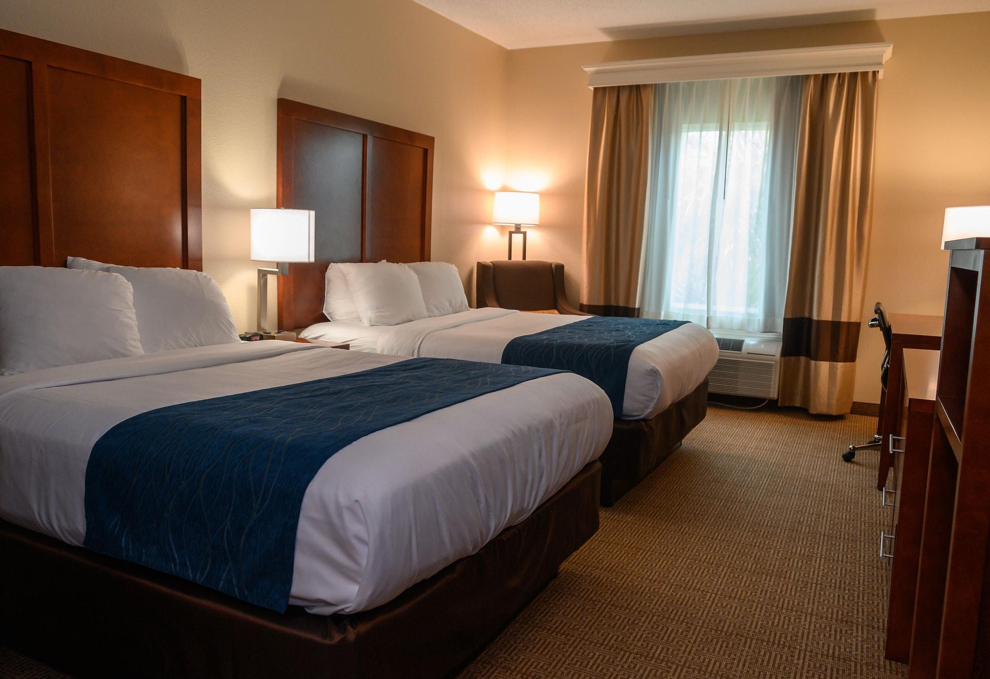 Comfort Inn & Suites Patriots Point Mount Pleasant Ngoại thất bức ảnh