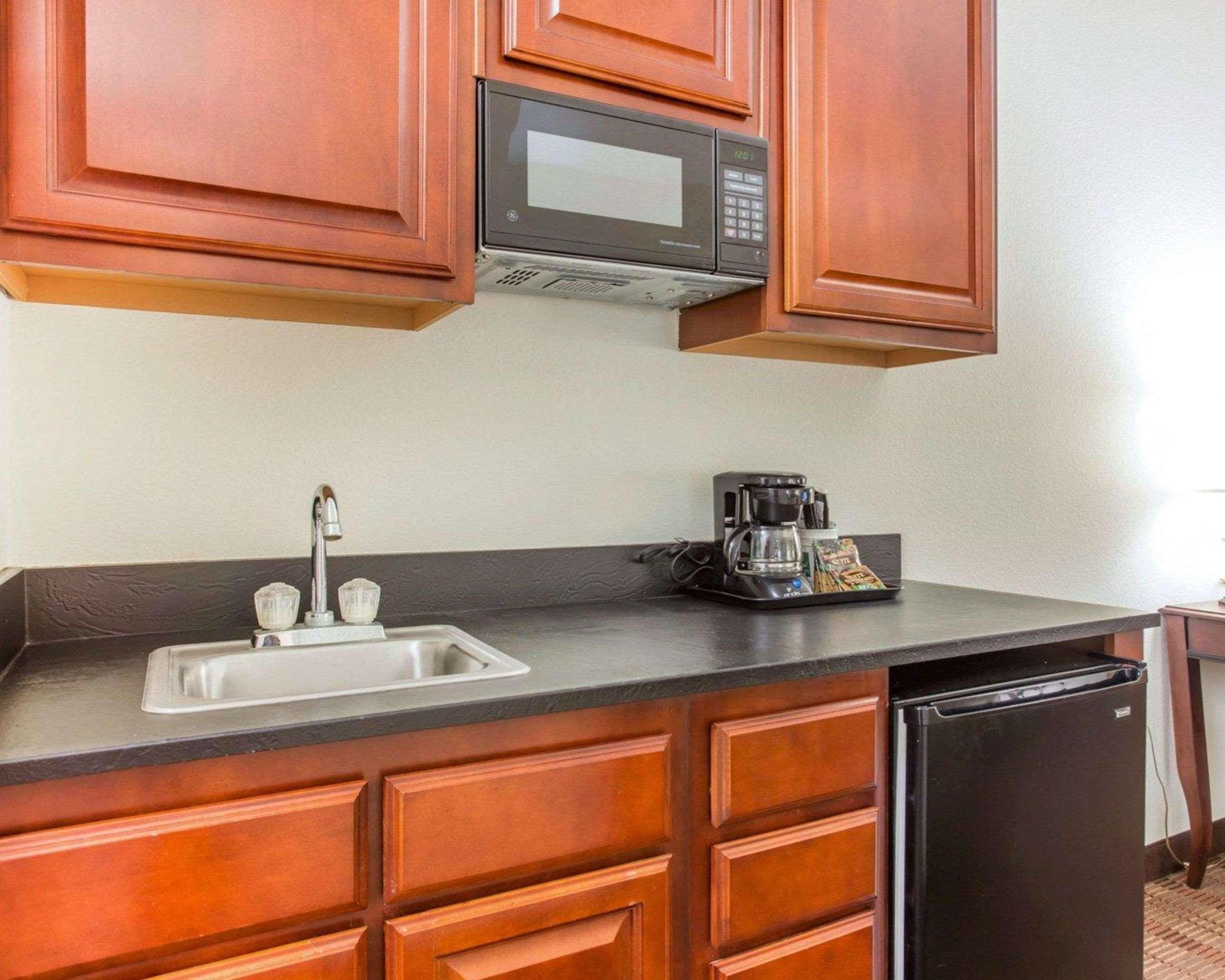 Comfort Inn & Suites Patriots Point Mount Pleasant Ngoại thất bức ảnh