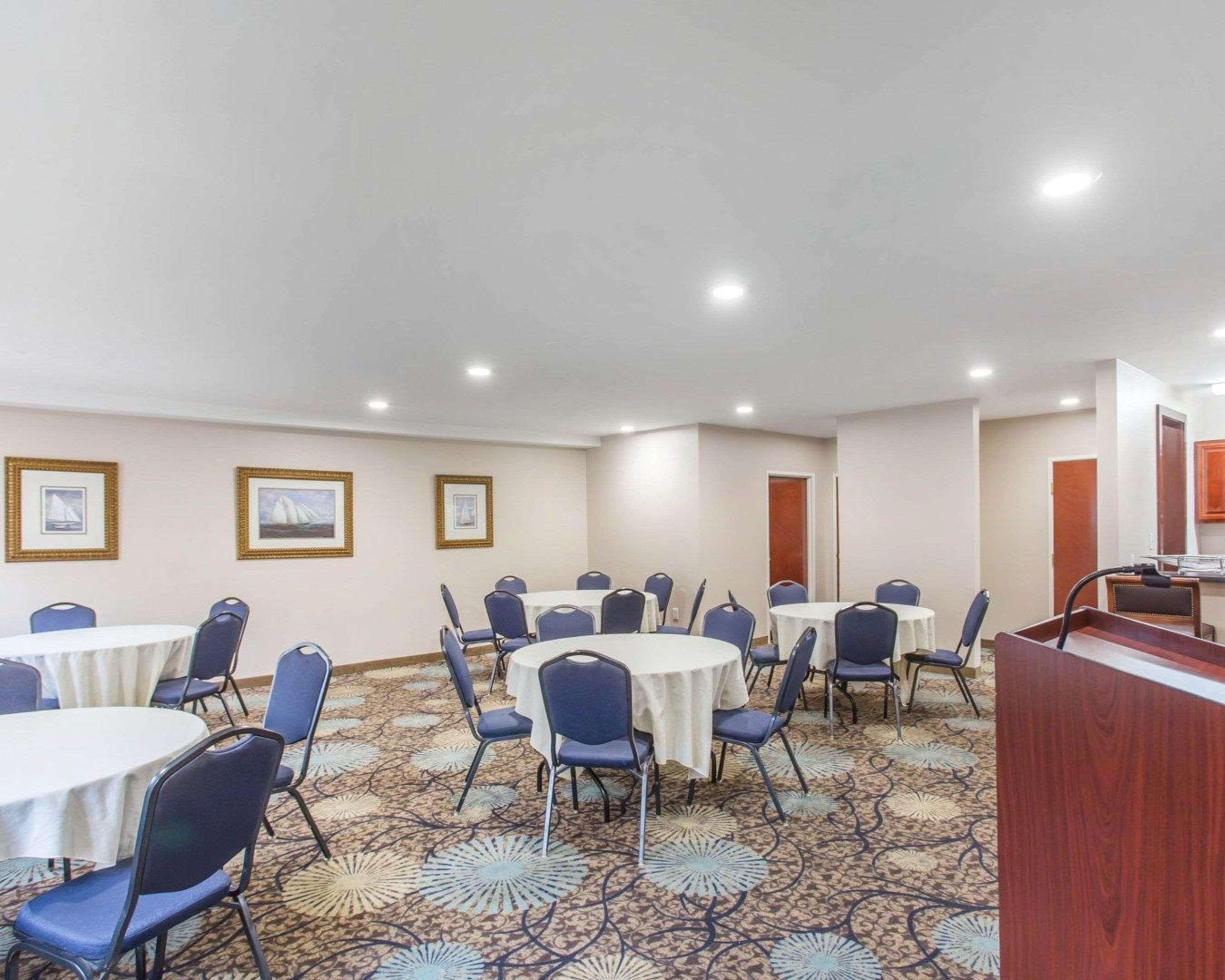 Comfort Inn & Suites Patriots Point Mount Pleasant Ngoại thất bức ảnh