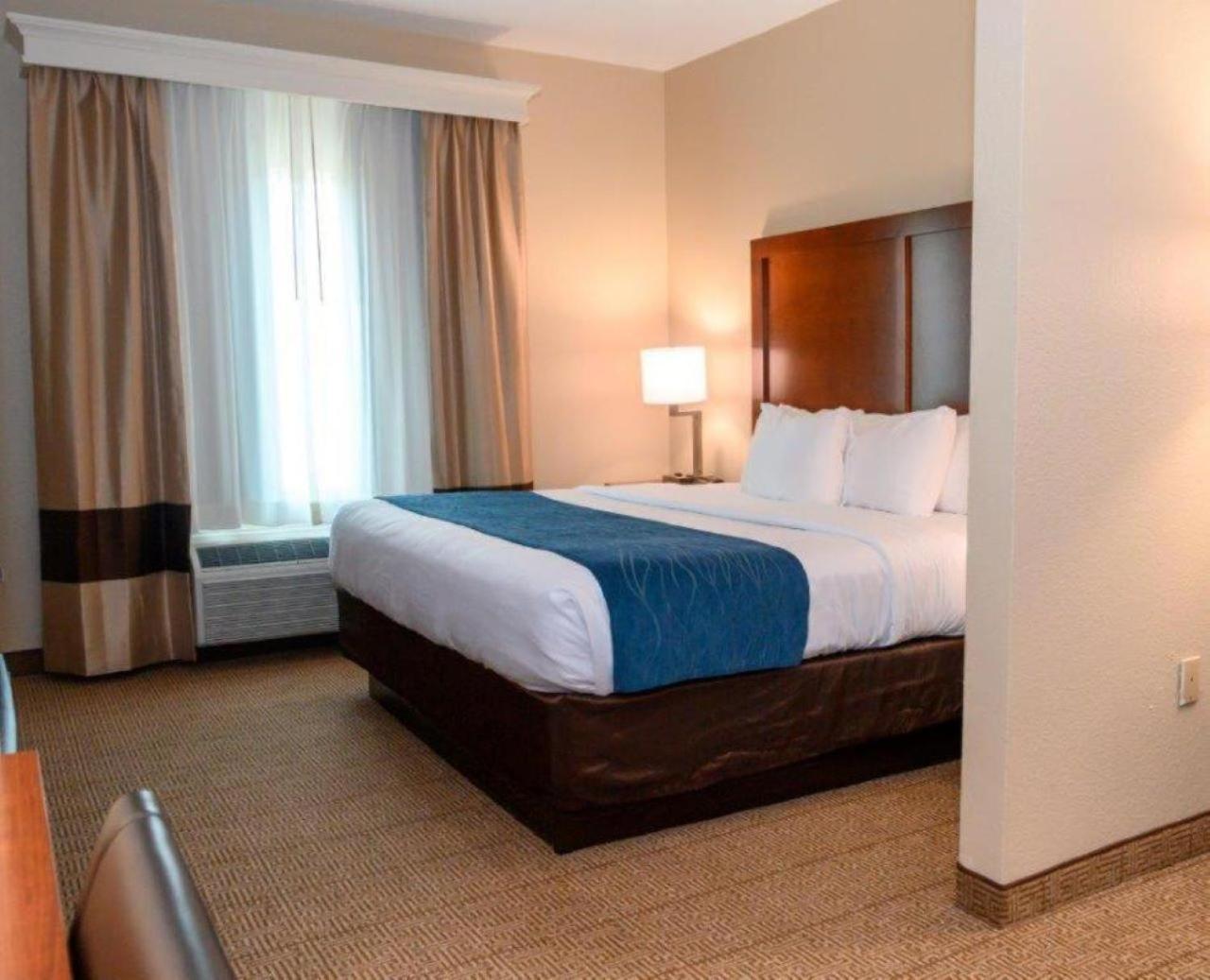 Comfort Inn & Suites Patriots Point Mount Pleasant Ngoại thất bức ảnh