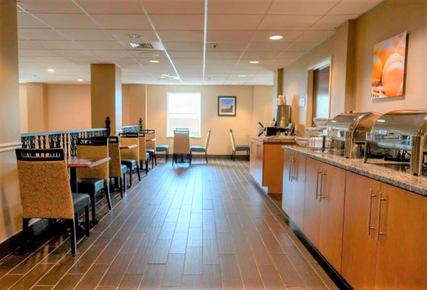 Comfort Inn & Suites Patriots Point Mount Pleasant Ngoại thất bức ảnh